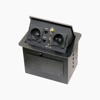 HZM/401FR<BR>二位法式電源二位電腦插座一位視頻插座<br>一位3.5耳機插一位15芯VGA插